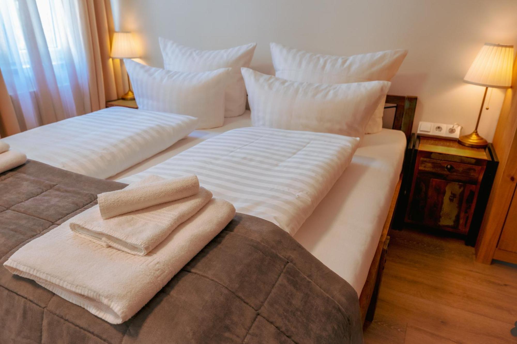 Landhotel Engel & Kreuz Gaggenau Kültér fotó